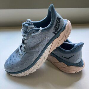 Hoka Women's Arahi 5